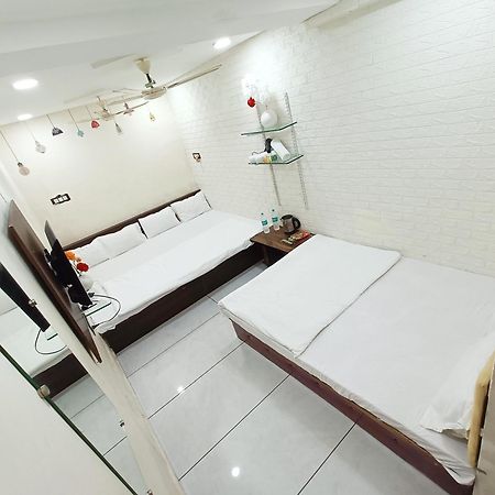 Hotel S Tower Ujjain Ngoại thất bức ảnh