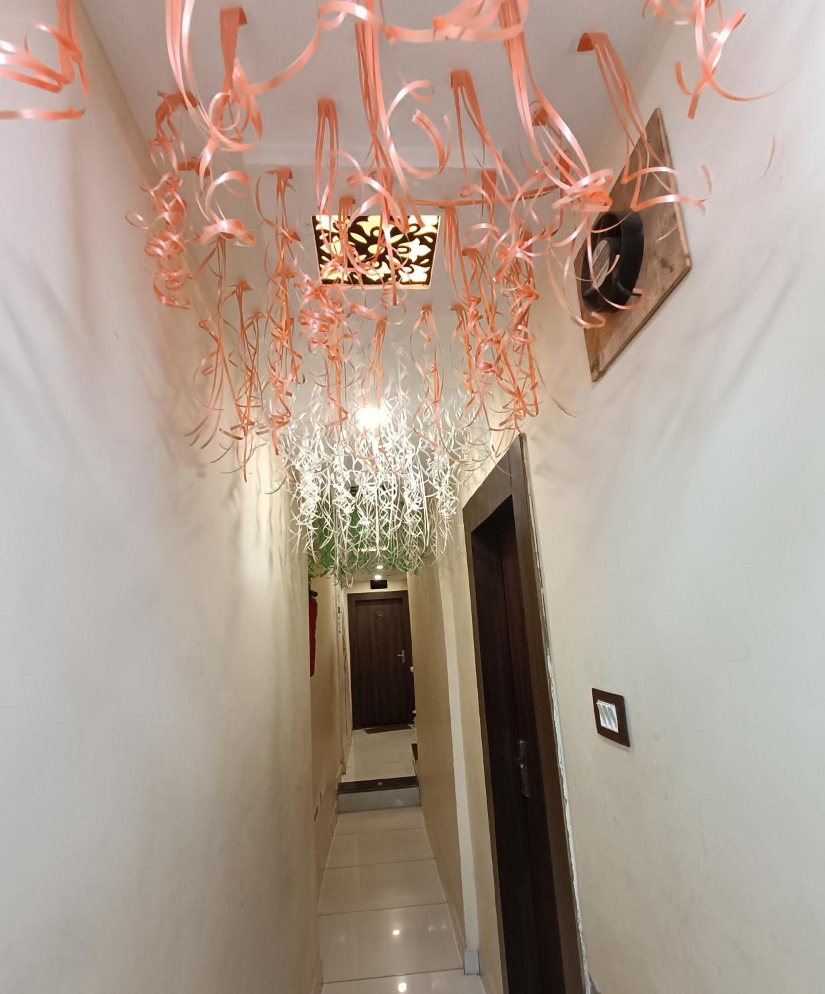 Hotel S Tower Ujjain Ngoại thất bức ảnh
